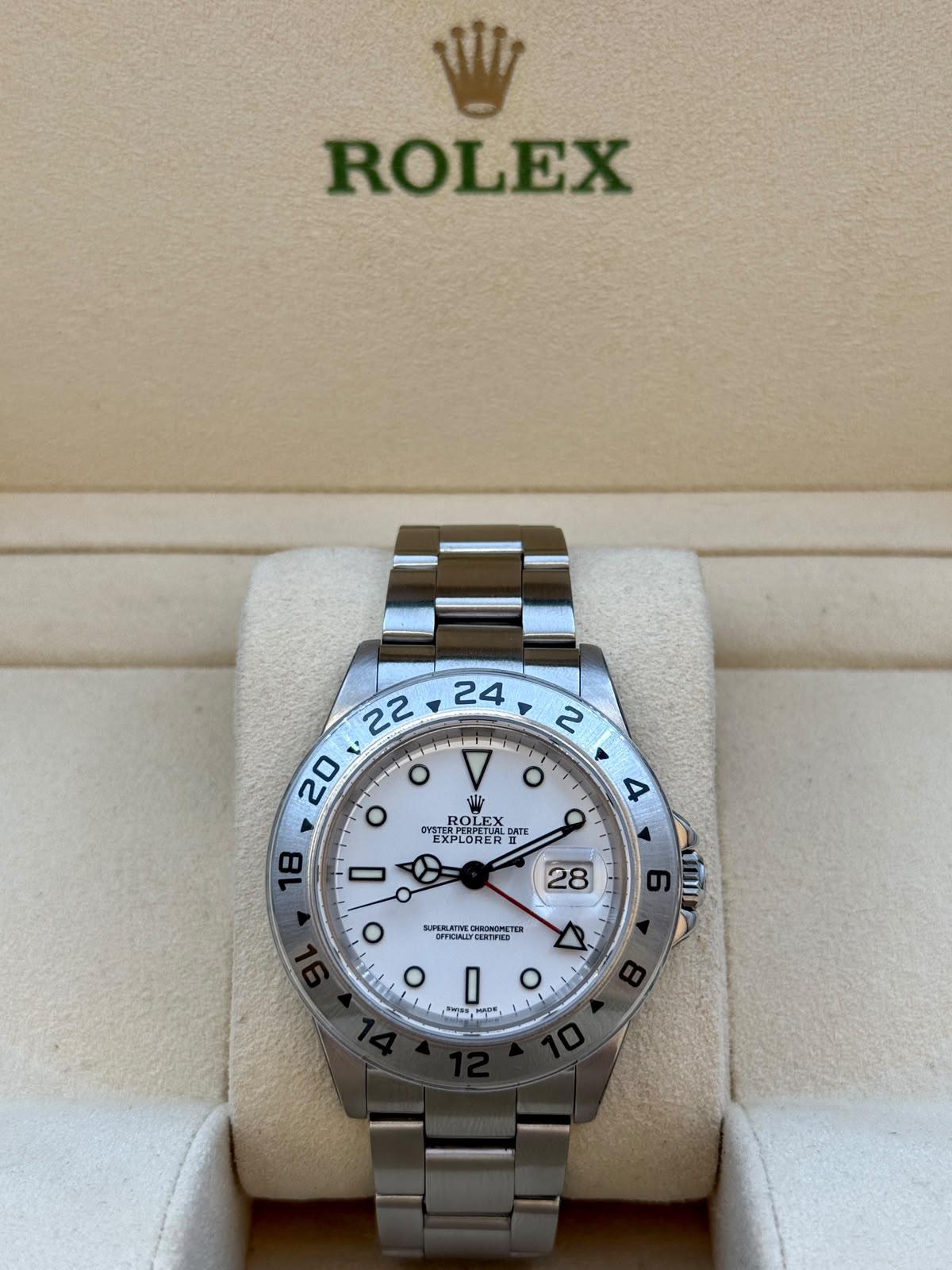 Rolex Explorer II 40mm M16570 Pre-Owned