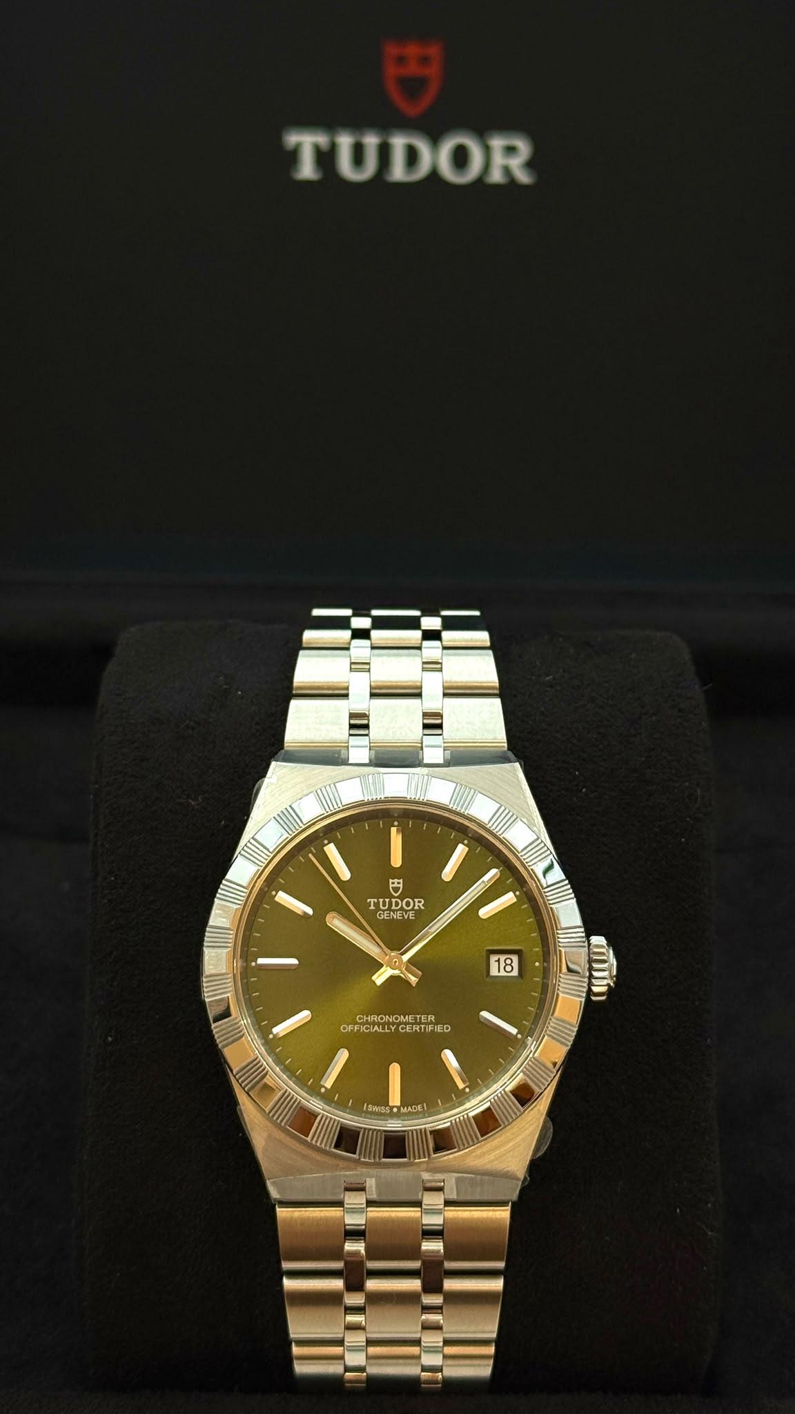 Tudor Royal 36mm M2836C1A0 Green Pre-Owned