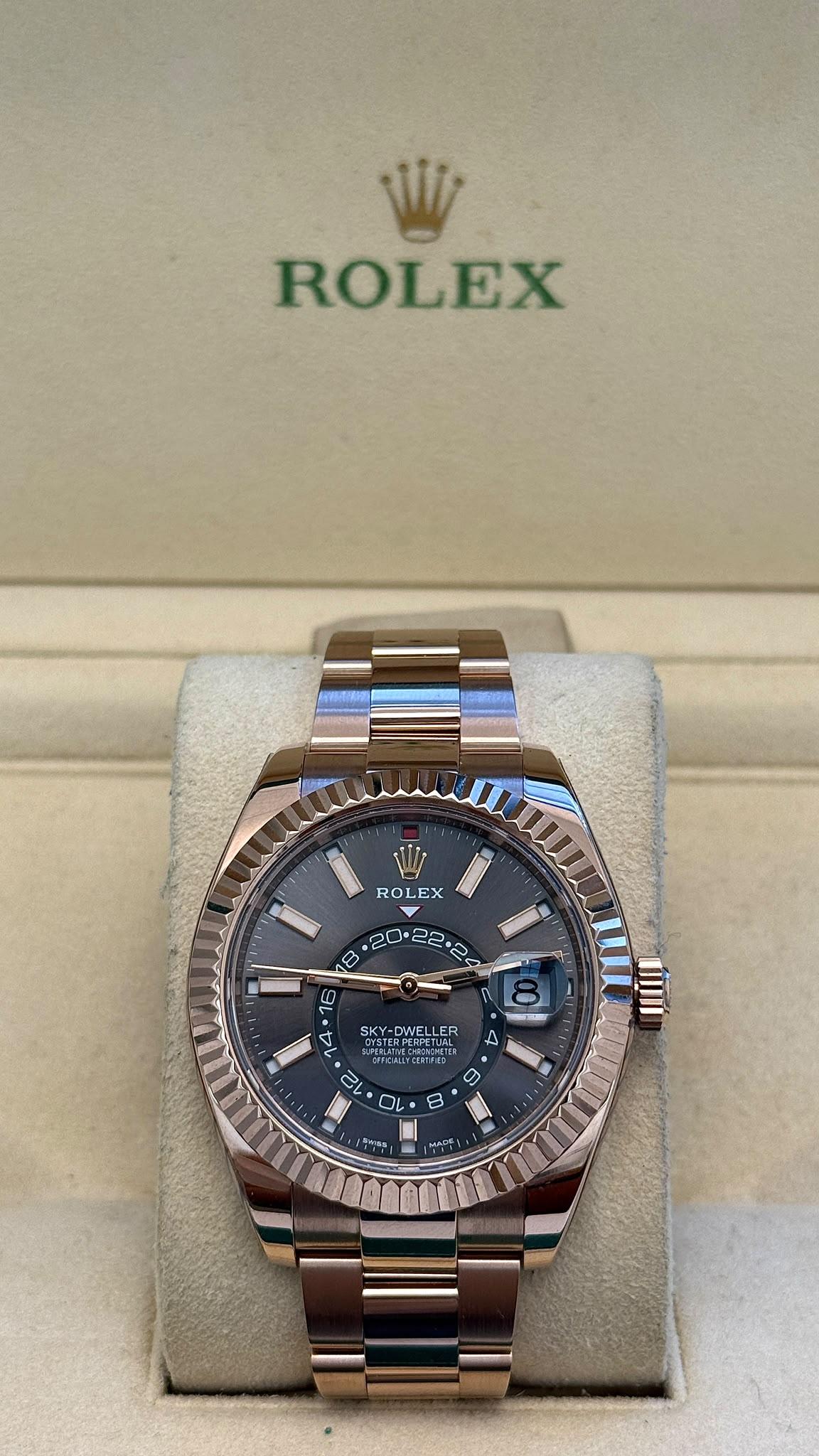 Rolex Sky-Dweller M326935-0004 Pre-Owned